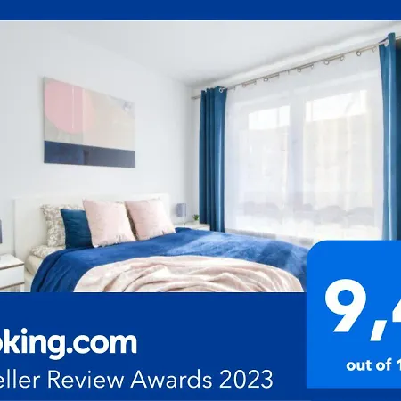 M&R Apartament Airport&Business Deluxe Cybernetyki 17 - Underground Garage - Free Wifi - Netflix - Air Conditioning - Self Check-In, Close By Chopin Airport Varsavia Esterno foto